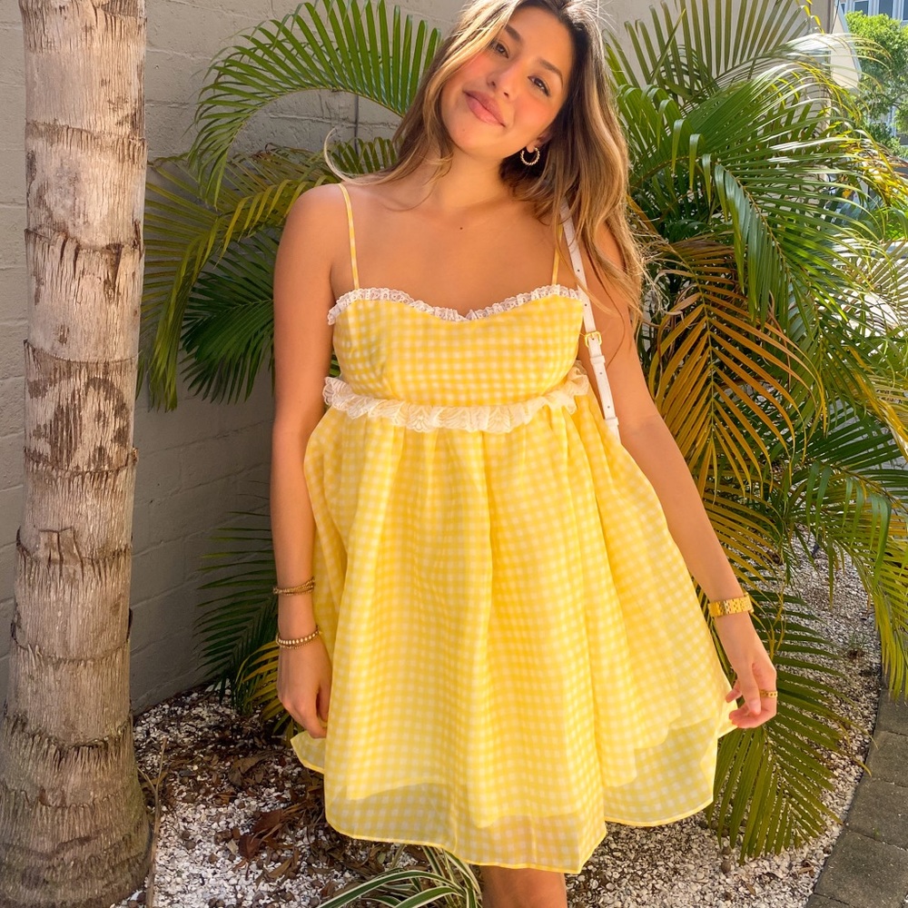 Yellow dress size s